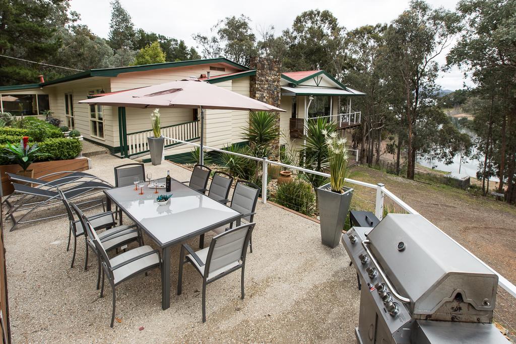 Devinegetaway Villa Eildon Exterior foto